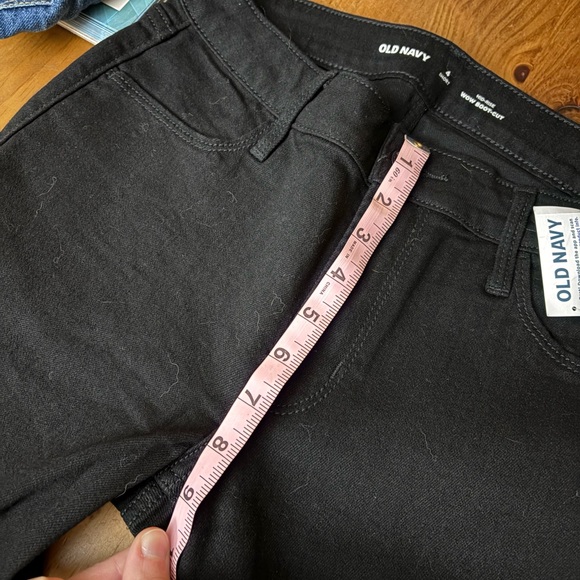 📦 SALE | OLD NAVY | Mid-Rise Wow Boot-Cut Jeans - Picture 4 of 7